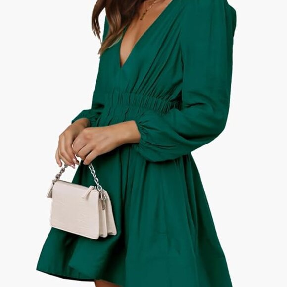 Green Deep V Neck Long Sleeve Flowy Mini Dress - Picture 3 of 3